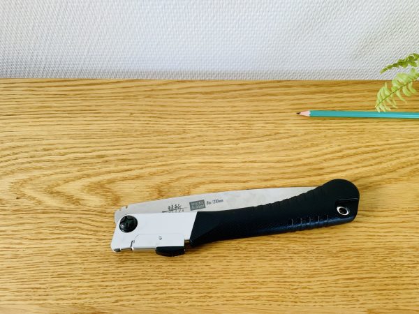 SUIZAN Japanese Compact Folding Saw 210mm folded
